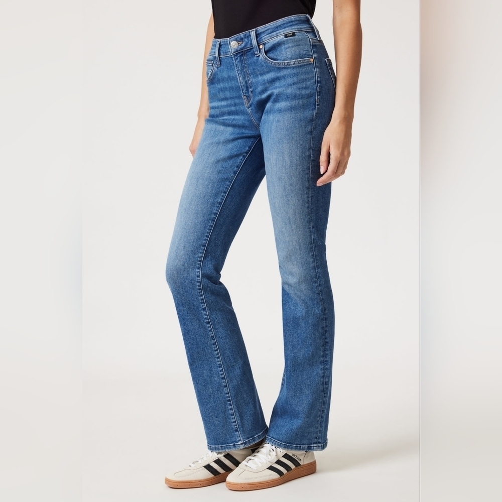 Mavi Women's Molly Bootcut Jeans in Classic Blue ~ Size 32 x 32
